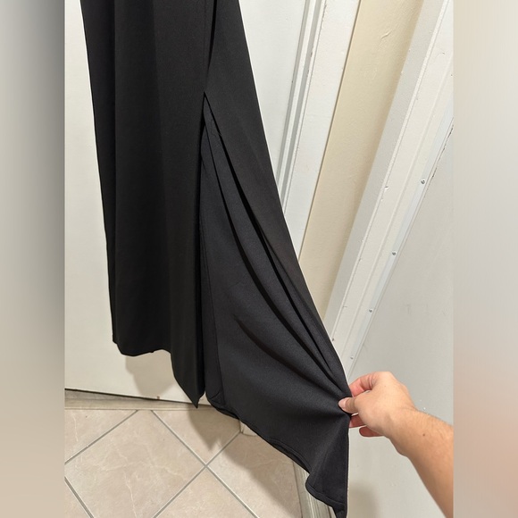 NIGHTWAY Elegant Evening Gown W/Rhinestone Halter Neckline - Picture 4 of 7